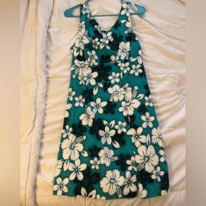 Hawaiian dress